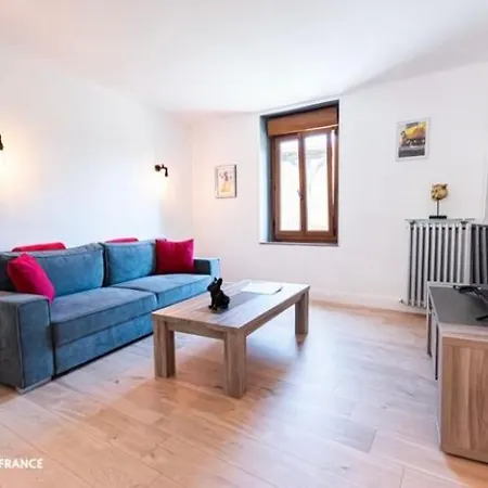 Semesterbostad Le Domaine De L Etang Le Merger