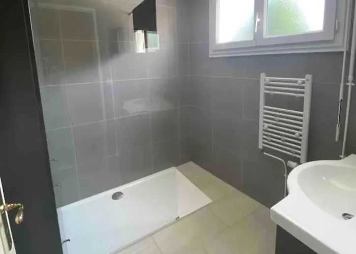 Holiday home Le Domaine De L Etang Le Merger *